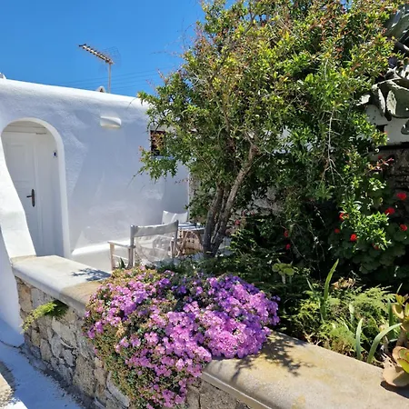 Anais Aparthotel Mykonos Town