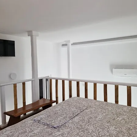 Aparthotel Anais 4*