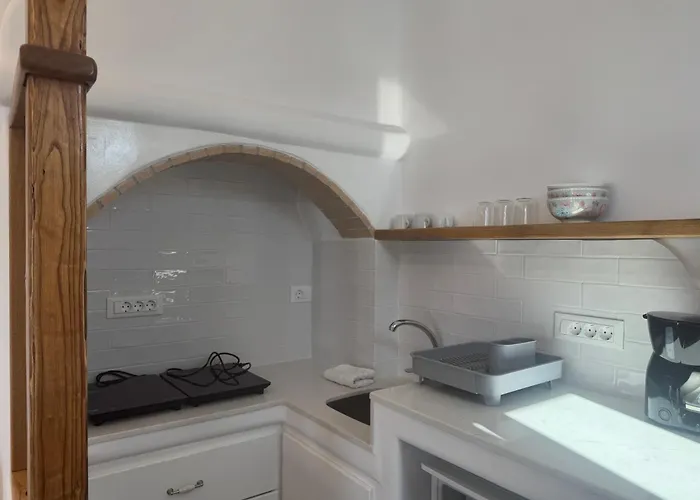 شقة فندقية انايس 4*