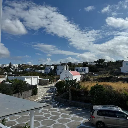 Ξενοδοχείο με διαμερίσματα Anais